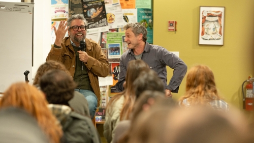 Peter Orner and Liniers in conversation with an audience of people.